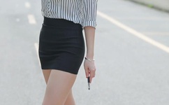 小娇乳H边走边欢1V1视频国产